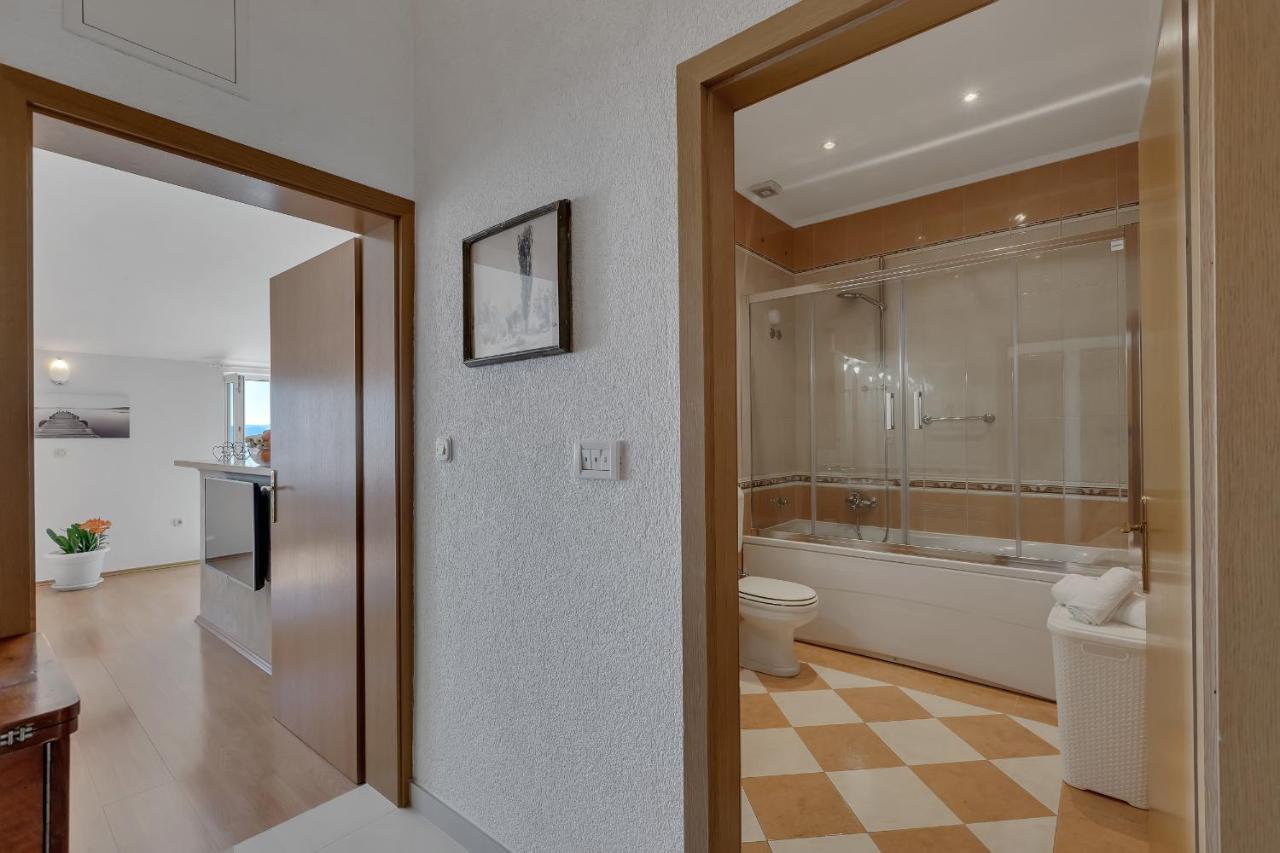 Apartman Sara Baška Voda Extérieur photo